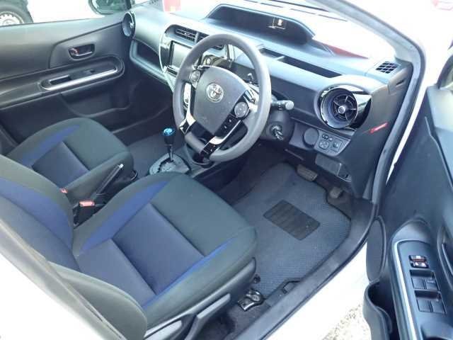 TOYOTA AQUA 2020