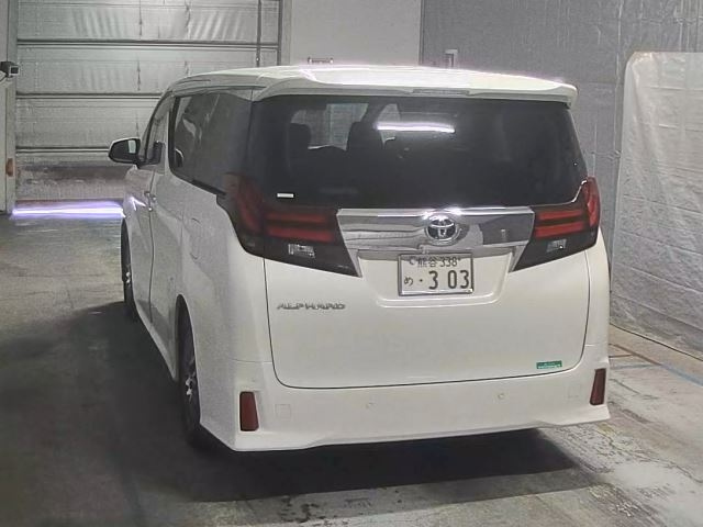 TOYOTA ALPHARD 2016