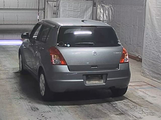 SUZUKI SWIFT 2010