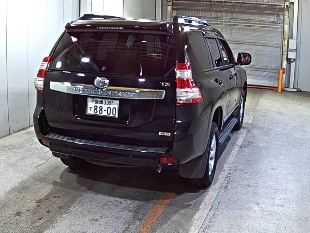 TOYOTA LAND CRUISER PRADO 2013