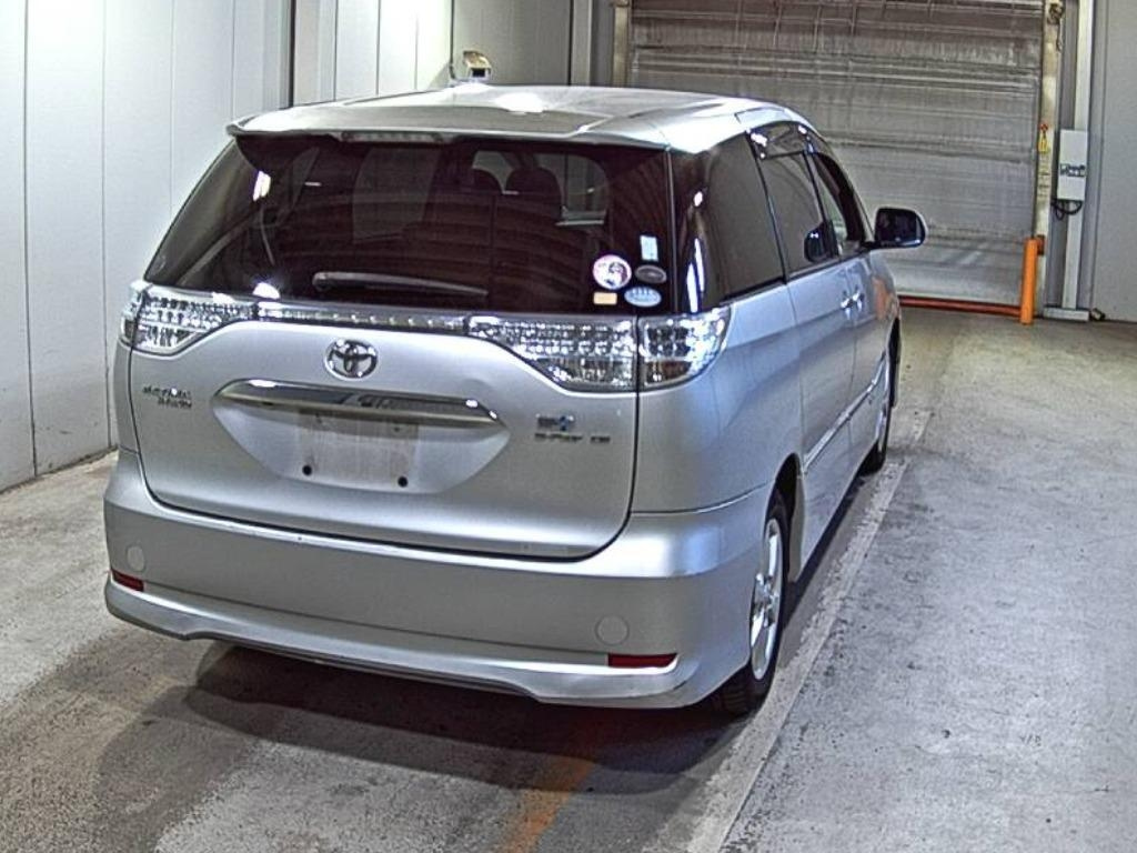 TOYOTA ESTIMA HYBRID 2010
