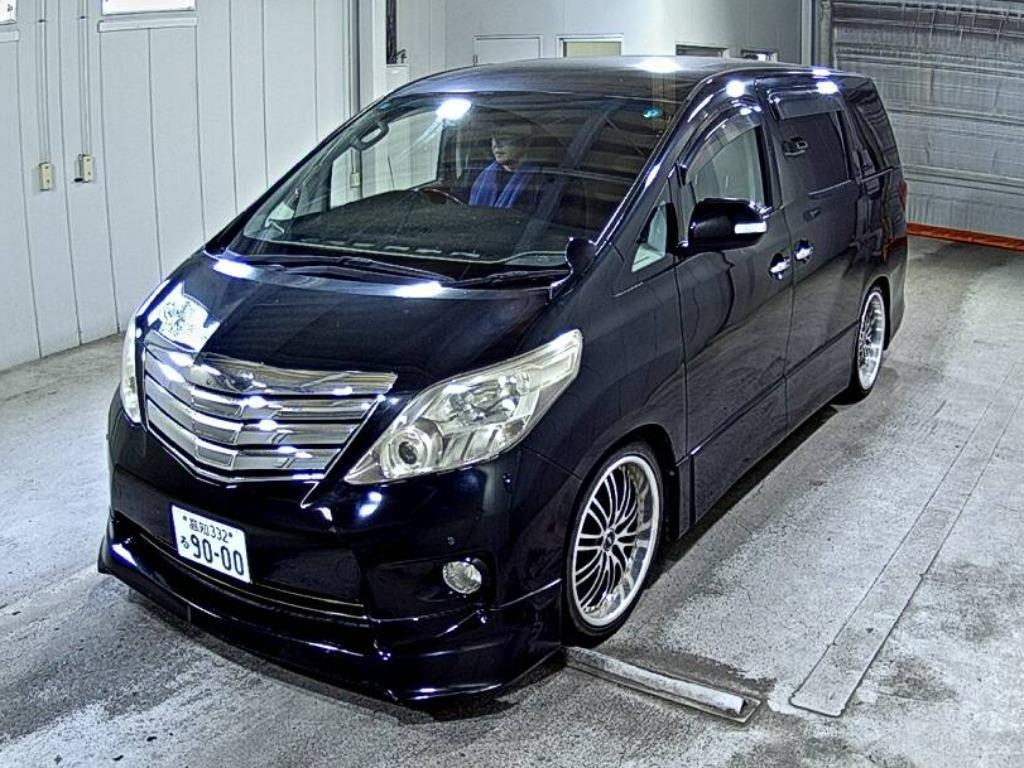 TOYOTA ALPHARD 2009
