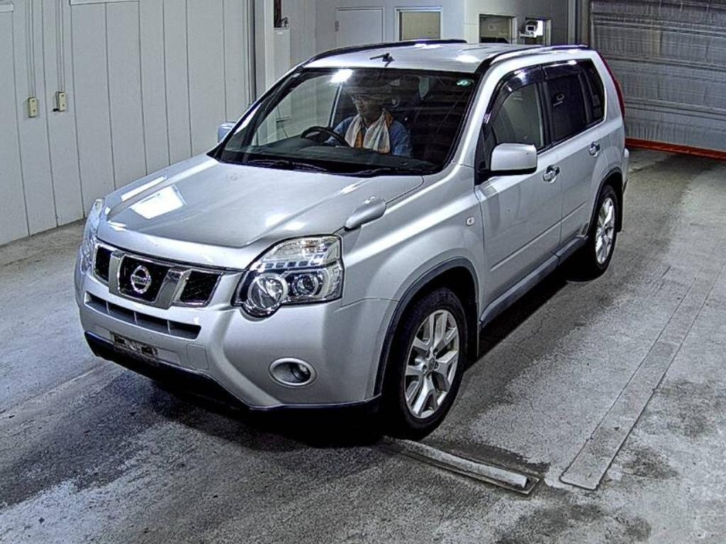 NISSAN X-TRAIL 2012