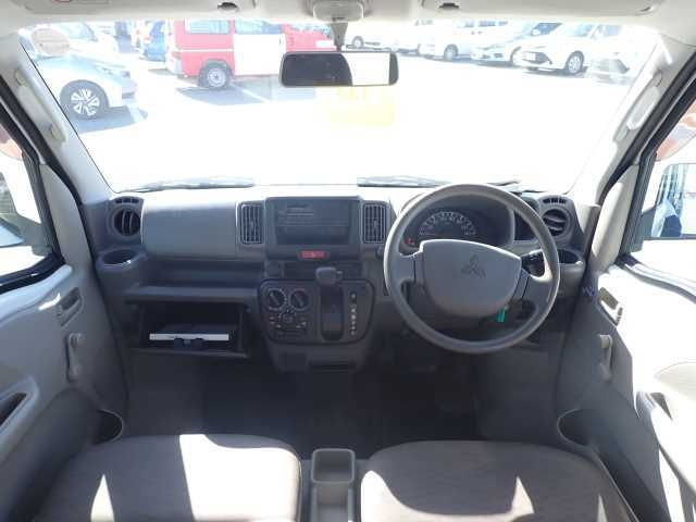 MITSUBISHI MINICAB VAN 2017