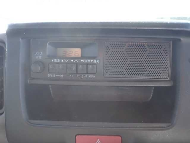 MITSUBISHI MINICAB VAN 2017