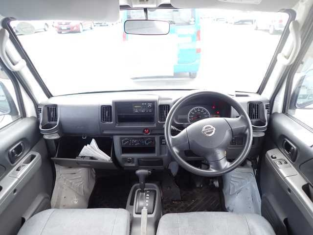 NISSAN CLIPPER VAN 2012
