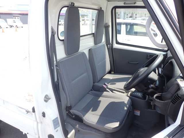 NISSAN CLIPPER TRUCK 2013