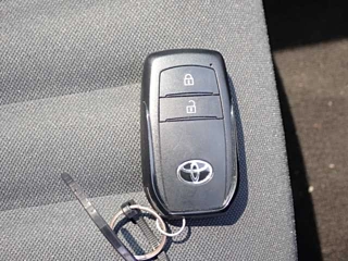 TOYOTA YARIS 2024