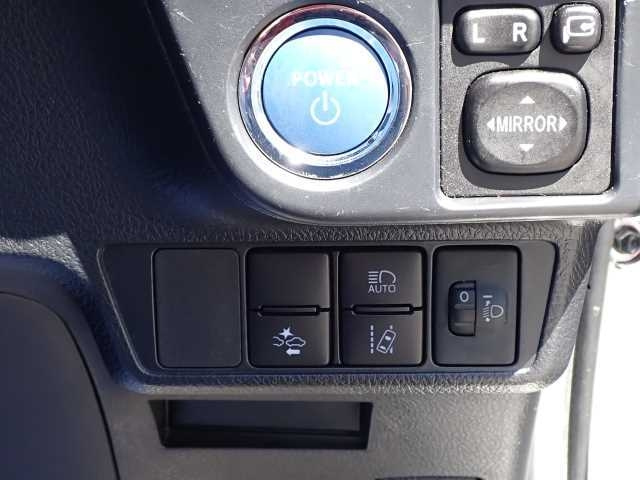 TOYOTA COROLLA FIELDER 2020