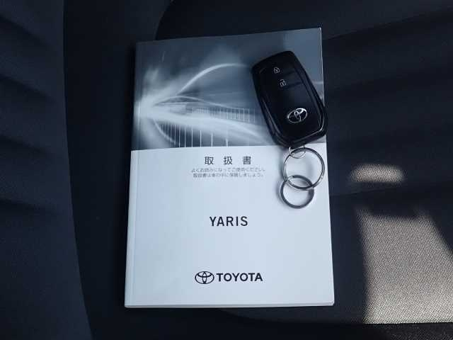 TOYOTA YARIS 2021