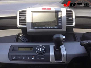 HONDA FREED 2010