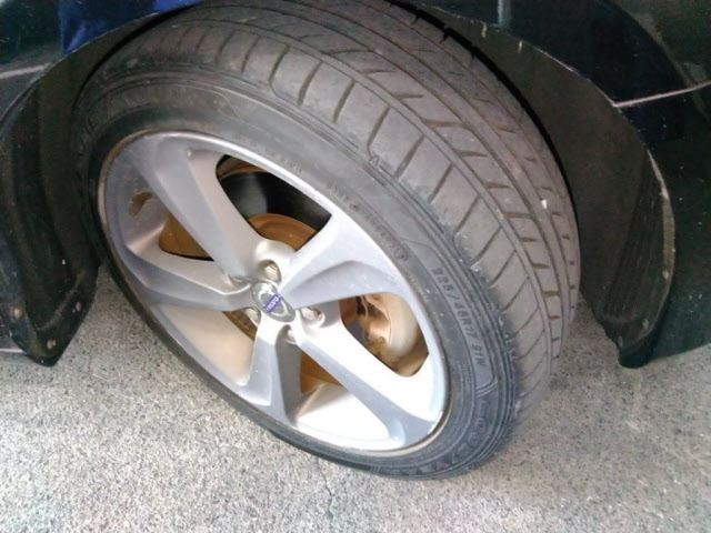 VOLVO V40 2013