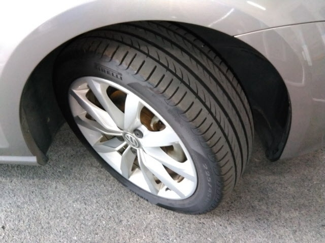 VOLKSWAGEN GOLF 2016