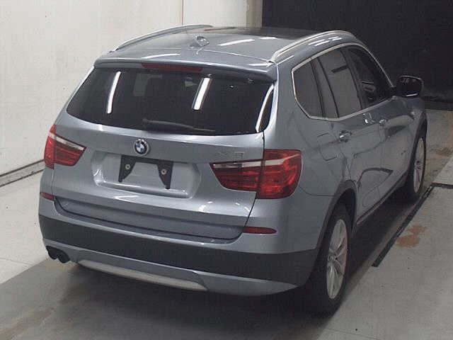 BMW X3 2011