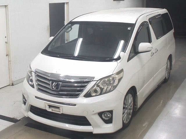 TOYOTA ALPHARD 2013