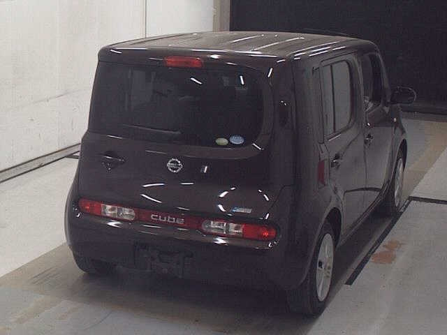 NISSAN CUBE 2010