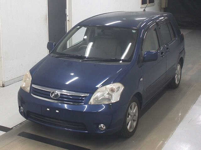 TOYOTA RAUM 2008