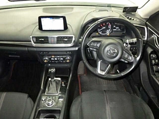 MAZDA AXELA 2017