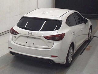 MAZDA AXELA 2017