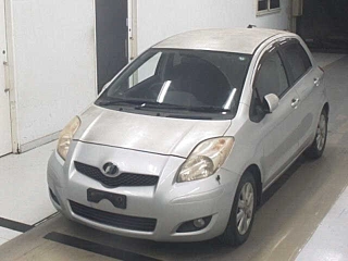 TOYOTA VITZ 2008