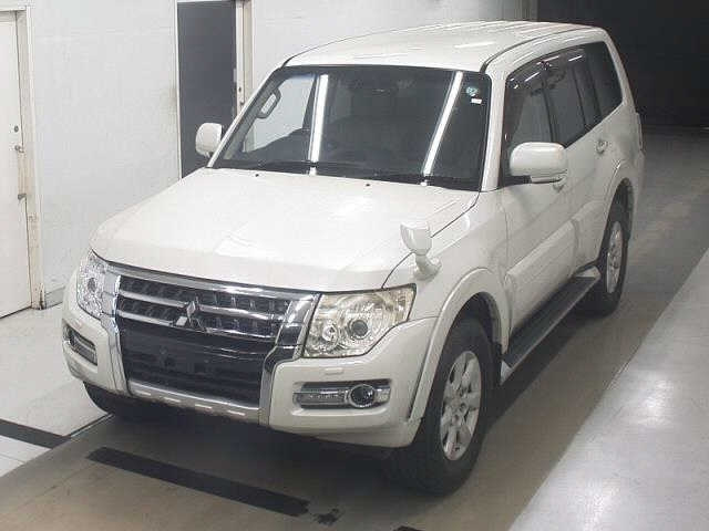 MITSUBISHI PAJERO 2013