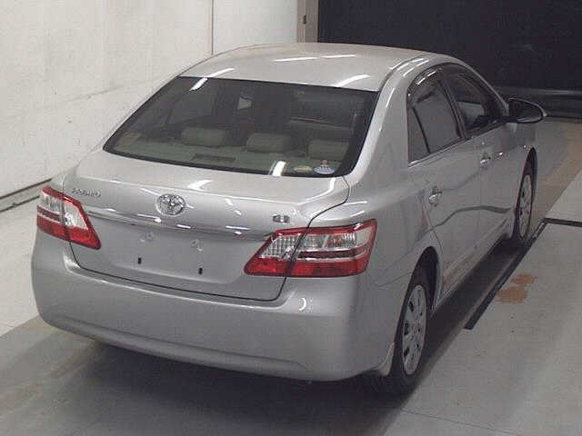 TOYOTA PREMIO 2015
