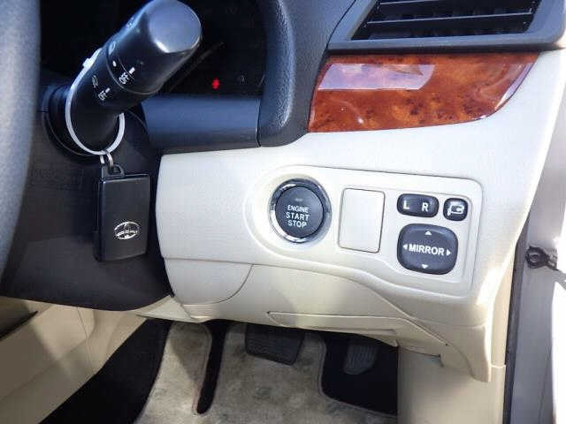 TOYOTA PREMIO 2015