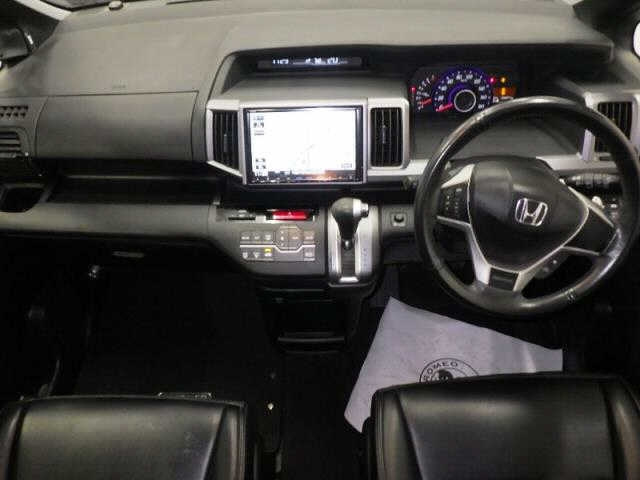 HONDA STEP WAGON 2013