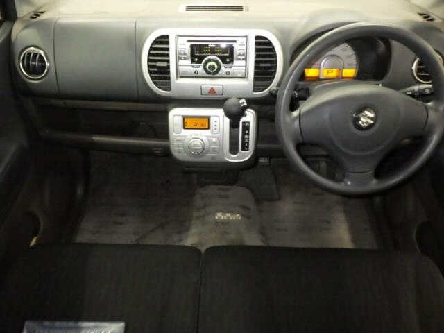 SUZUKI MRWAGON 2009