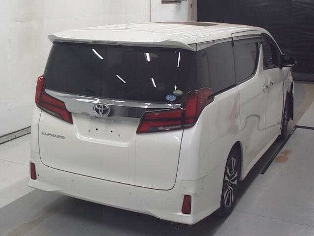 TOYOTA ALPHARD 2018