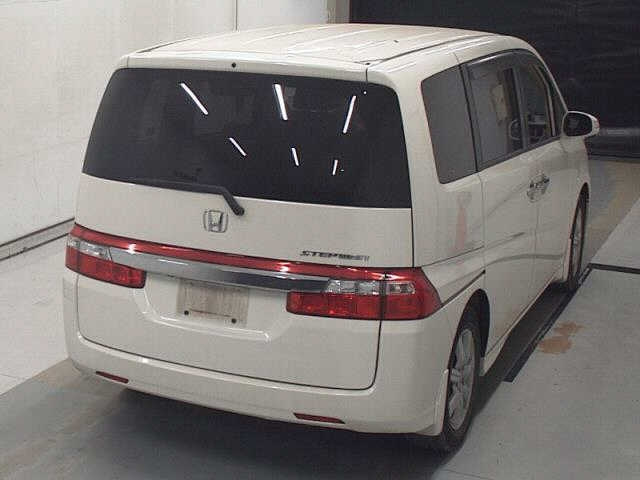 HONDA STEP WAGON 2009