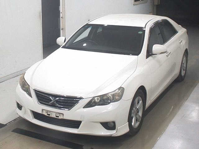TOYOTA MARK X 2010