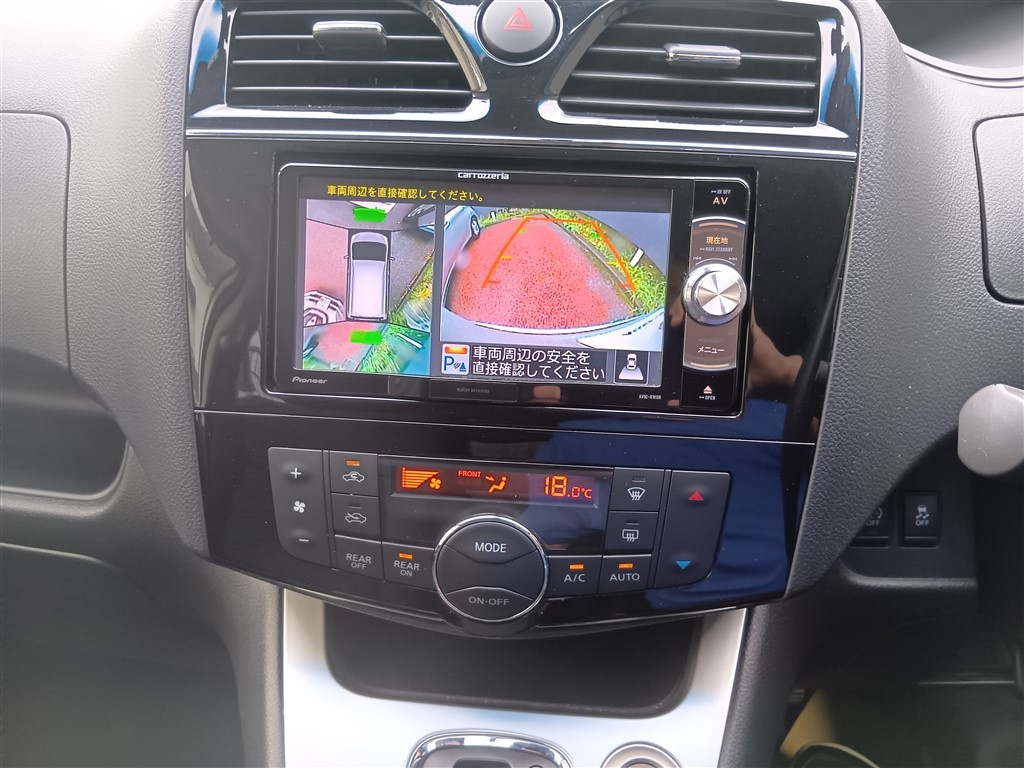 NISSAN SERENA 2015
