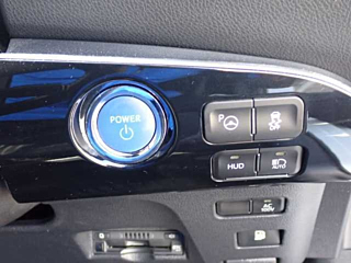 TOYOTA PRIUS 2020
