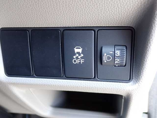 HONDA STEP WAGON 2015