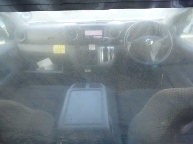 NISSAN CARAVAN VAN 2017