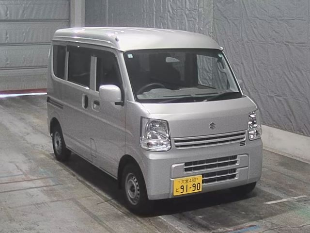 SUZUKI EVERY 2022