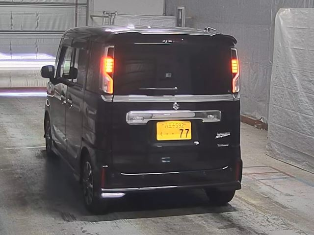 SUZUKI SPACIA 2022