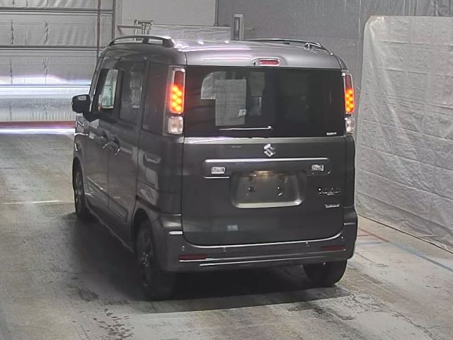 SUZUKI SPACIA GEAR 2022