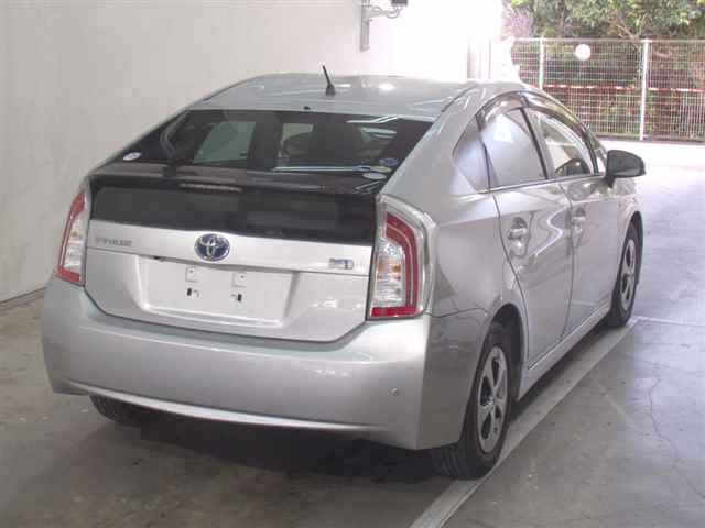 TOYOTA PRIUS 2012