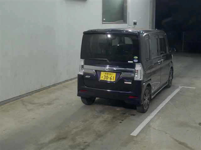 DAIHATSU TANTO 2013