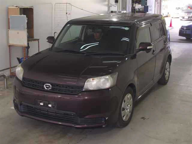 TOYOTA COROLLA RUMION 2011