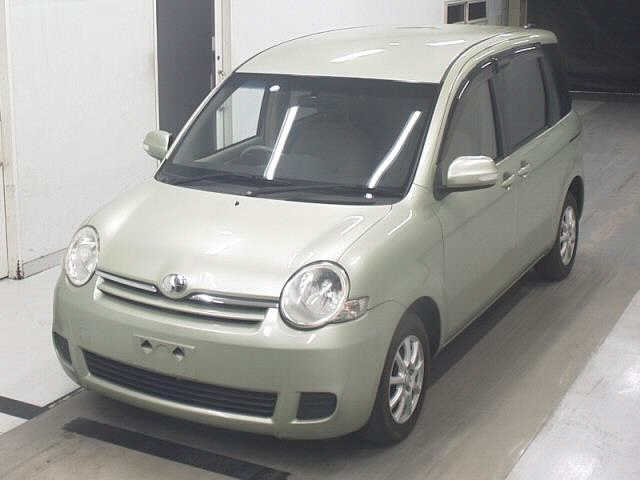 TOYOTA SIENTA 2012