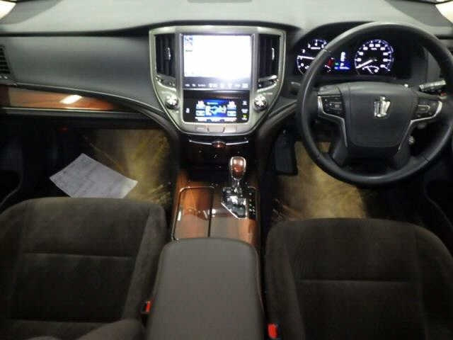 TOYOTA CROWN 2014