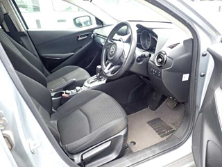 MAZDA DEMIO 2018