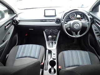 MAZDA DEMIO 2015