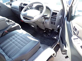 MAZDA BONGO VAN 2018