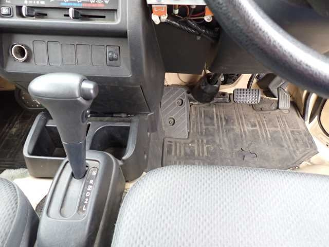 DAIHATSU HIJET TRUCK 2019