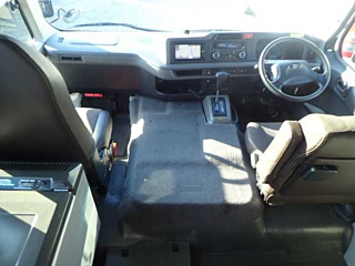 TOYOTA COASTER 2017