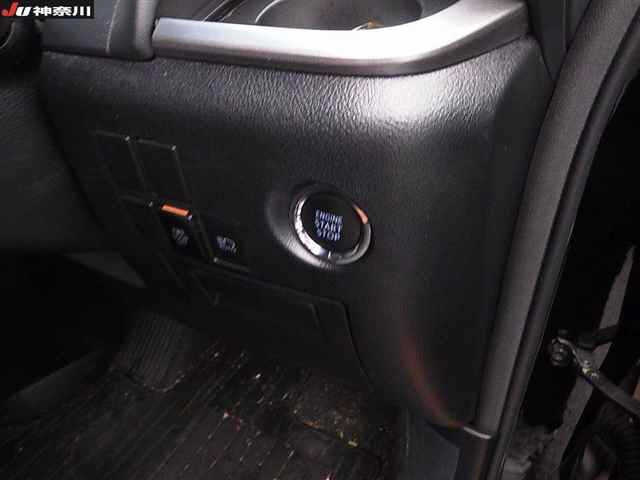 TOYOTA VELLFIRE 2021